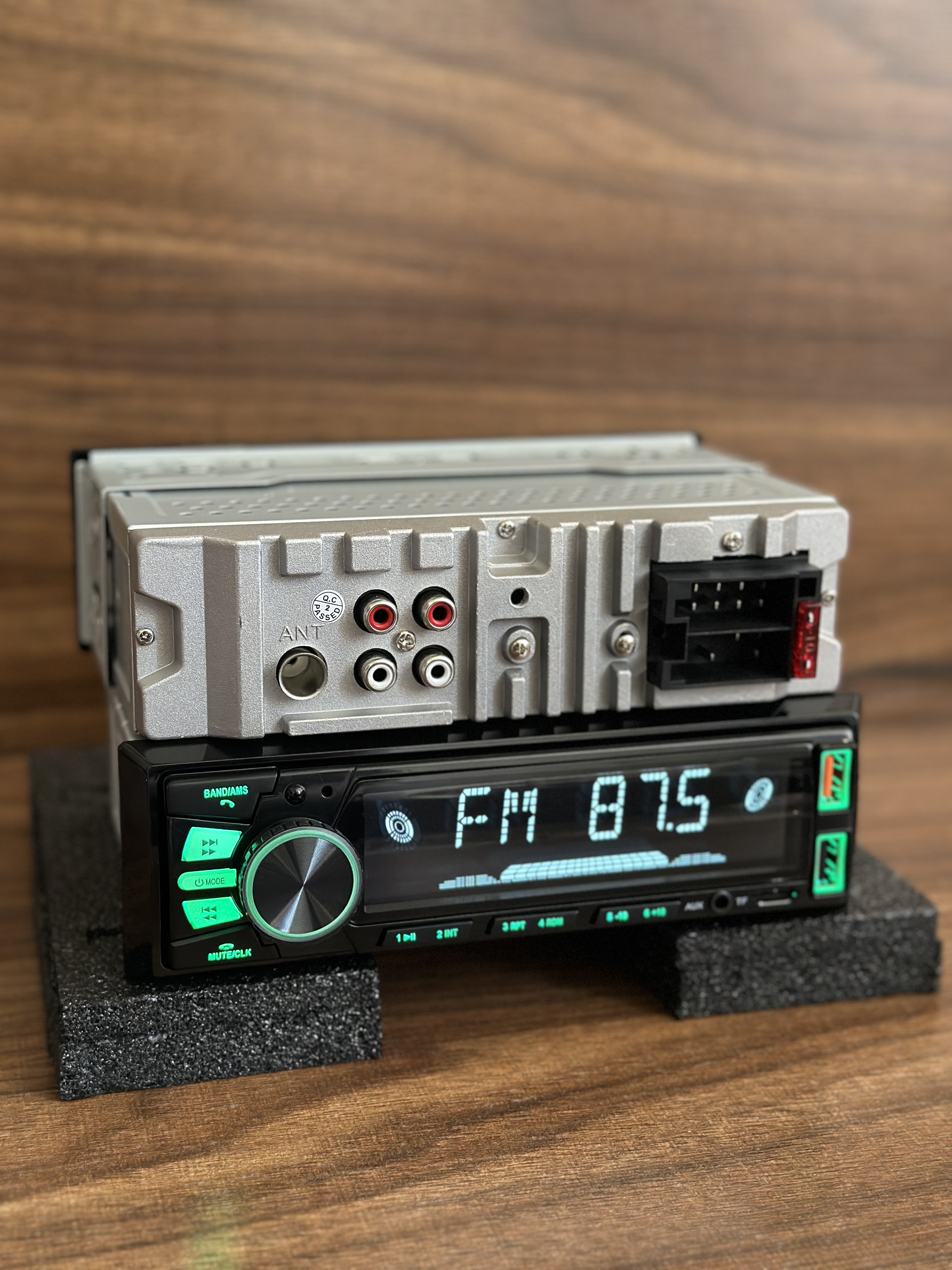 پخش خودرو مدل 820 آی سی بزرگ اصلی سیستمی قوی..ضبط ماشین دکلس رادیو پخش