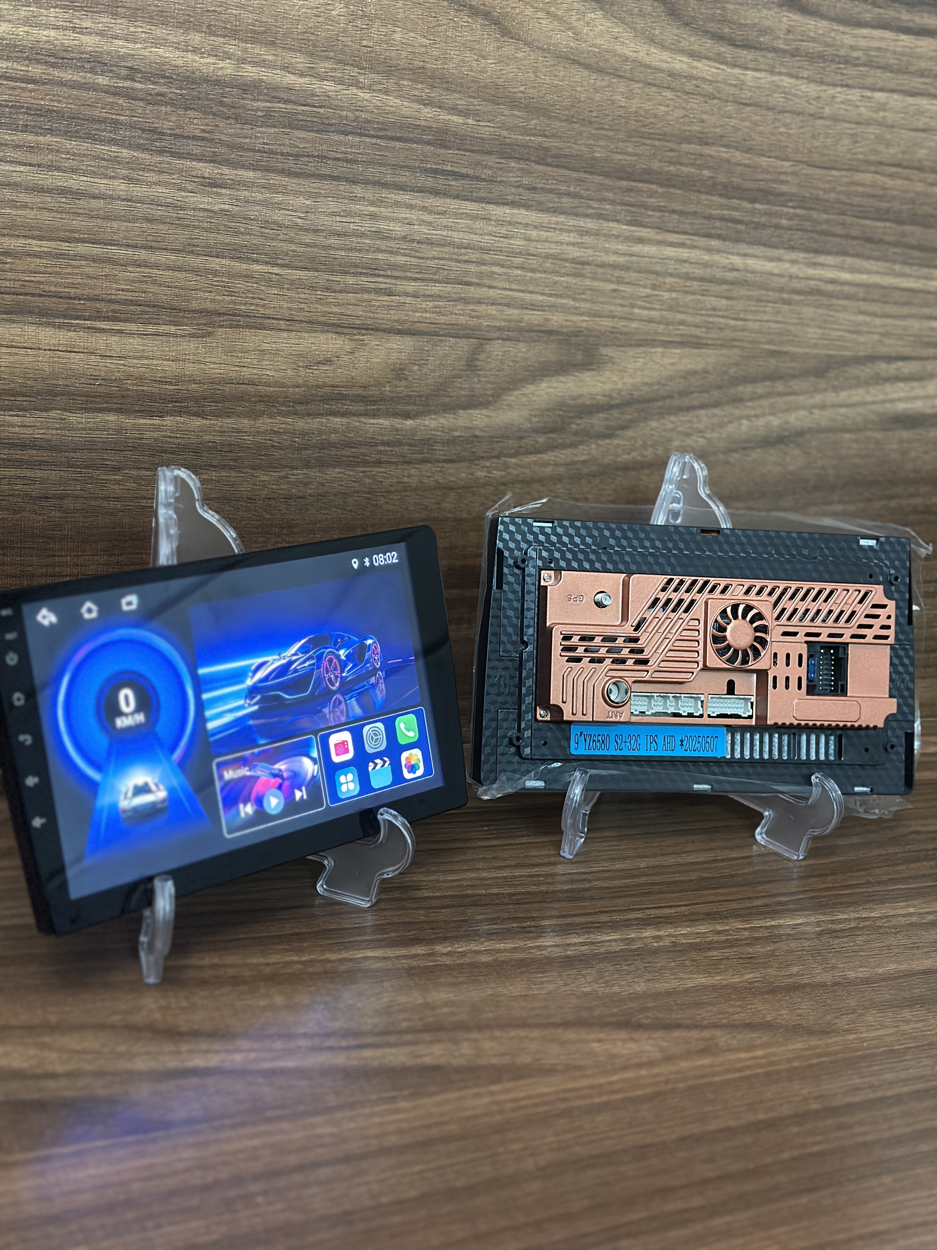 مانیتور 9 اینچ رم 1 حافظه 16 سیستمی