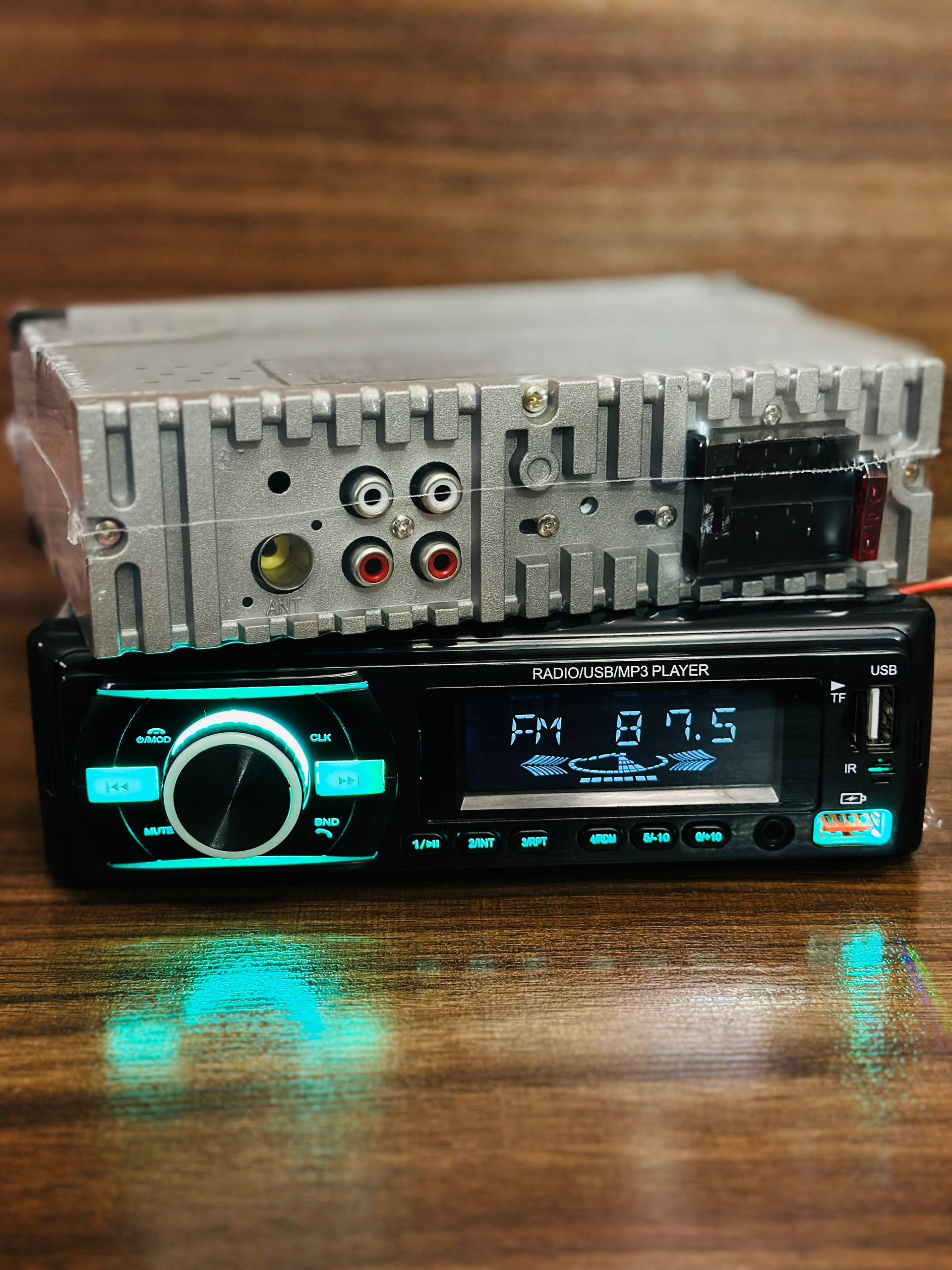 پخش خودرو طرح راک استریم مدل RS-920 بلوتوث دار آی سی بزرگ